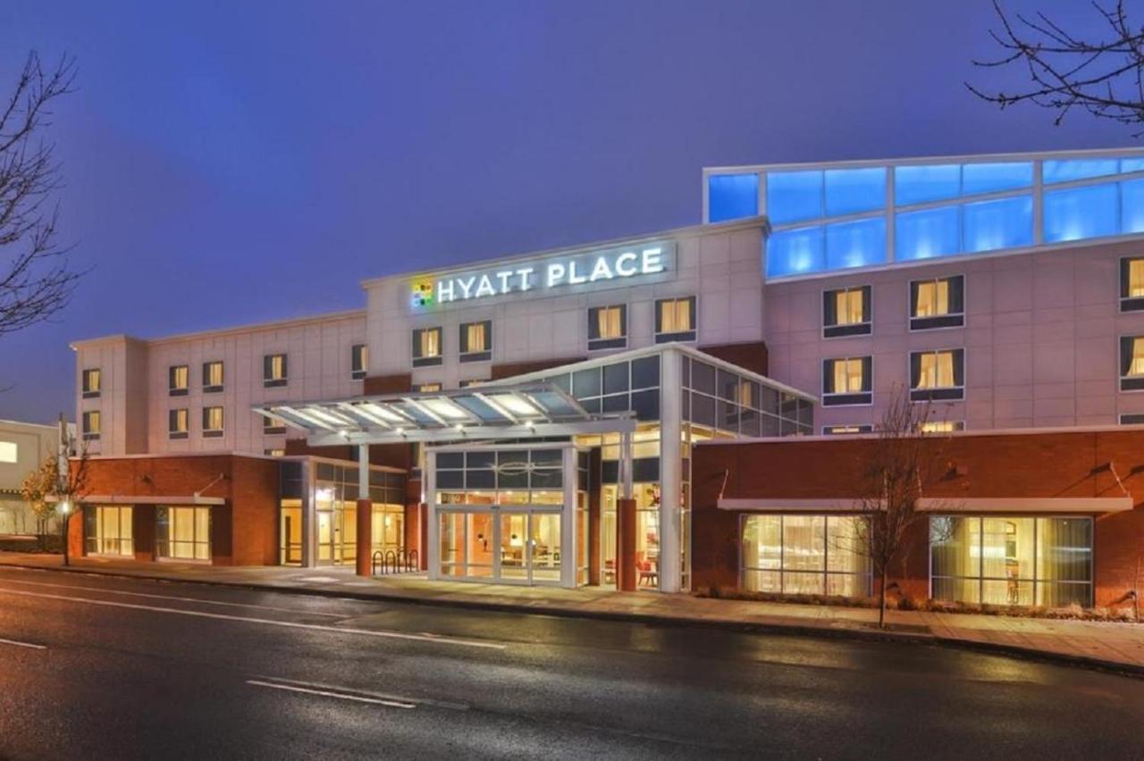 Hyatt Place Portland Airport/Cascade Station Hotel Exterior photo